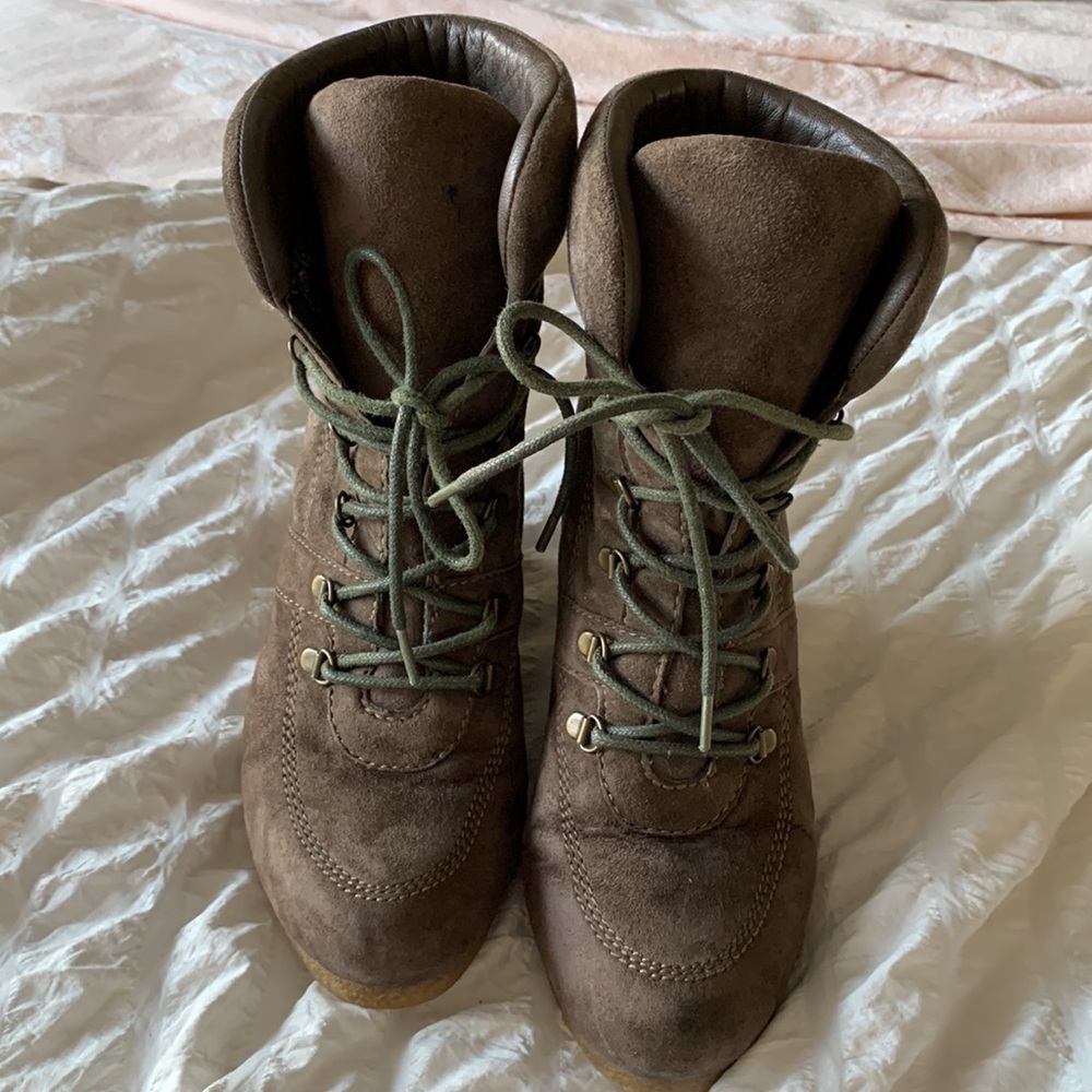 Geox Respira woman’s lace up ankle boots size 35